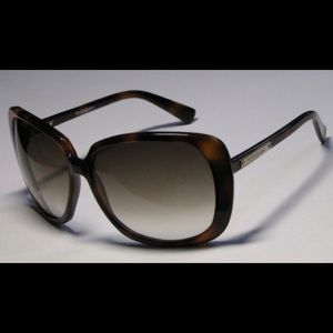 YSL sunglasses in Dark Havana